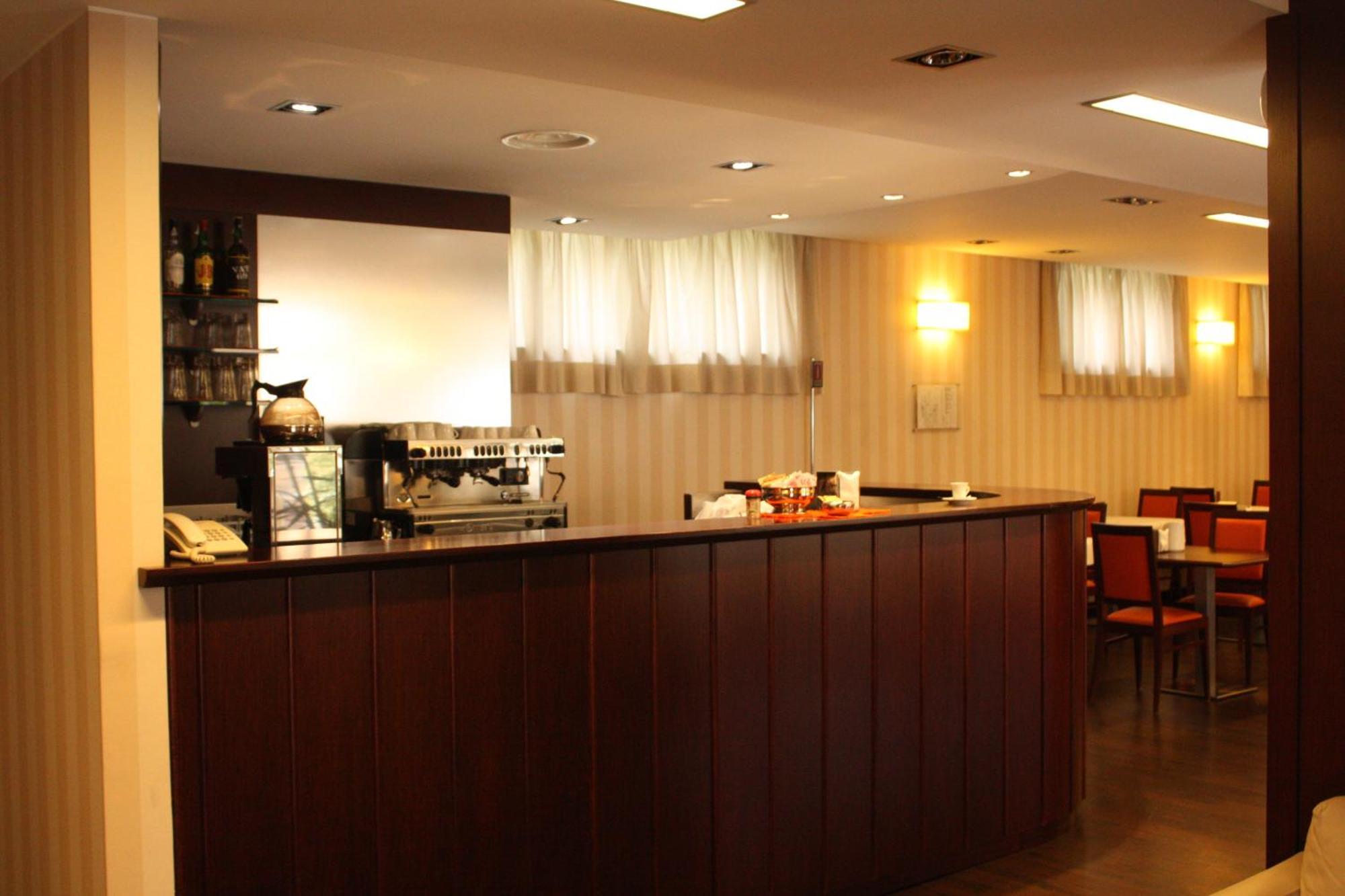 Hotel 2c 3*
