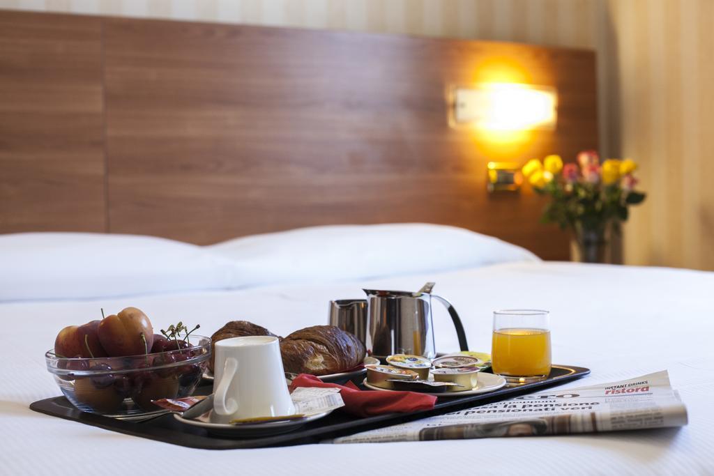 2c Hotel 3*