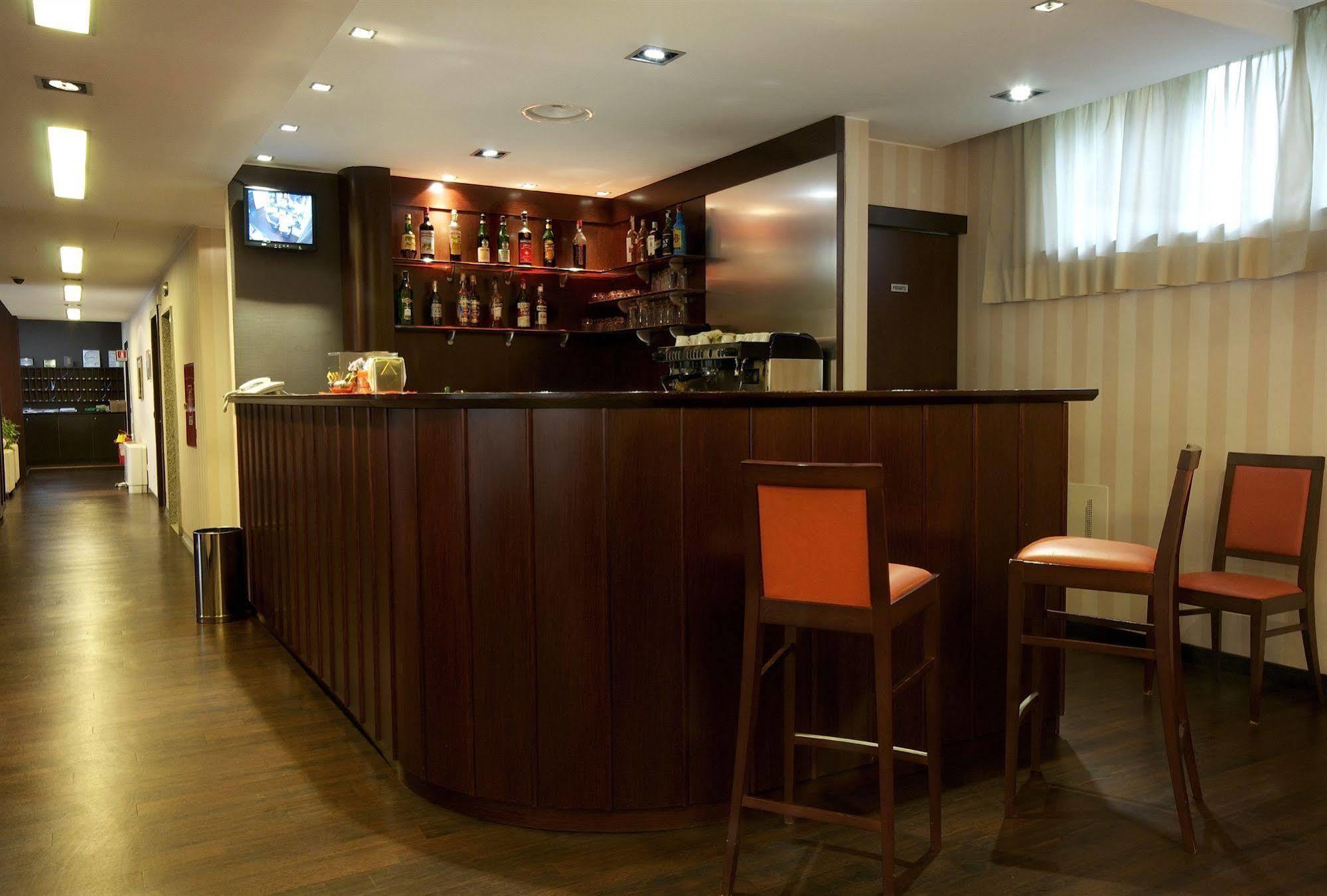 2c Hotel