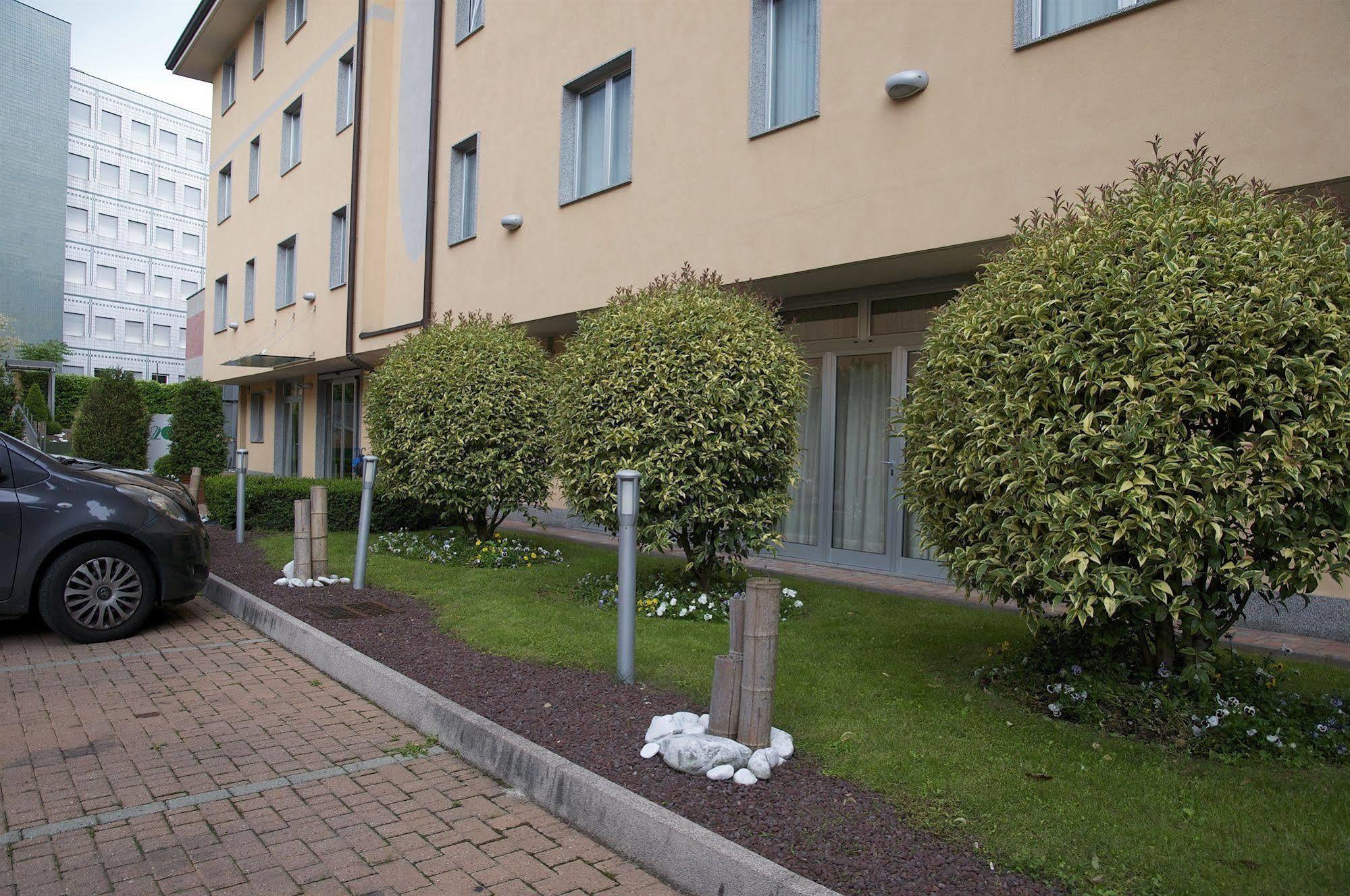 2c Hotel Legnano